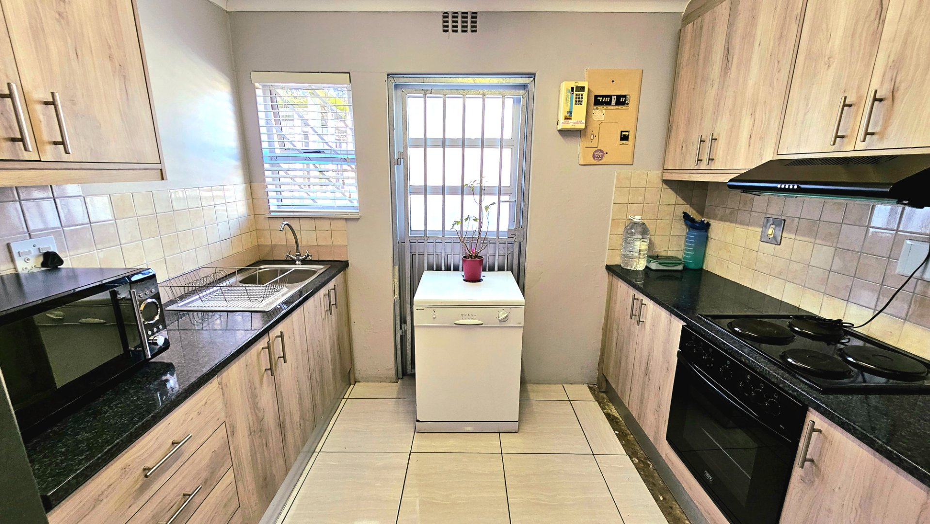 3 Bedroom Property for Sale in Strandfontein Village Western Cape